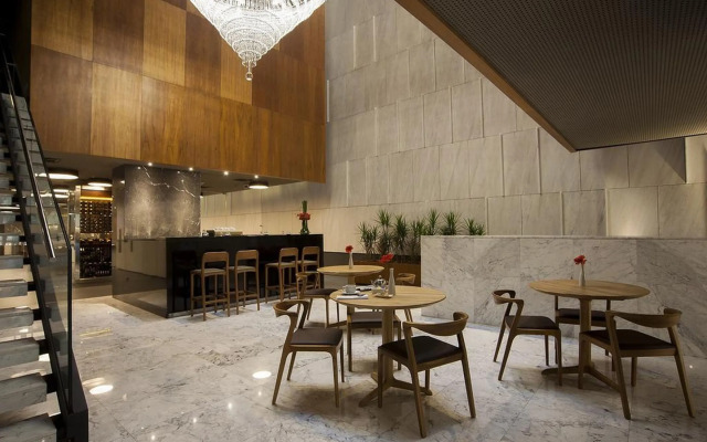 H Niteroi Hotel