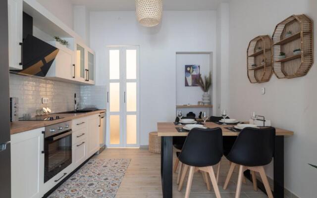Camara Luxury Apartments (Standard Apartment)