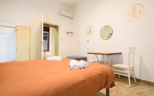 Via San Giovanni in Porta 34