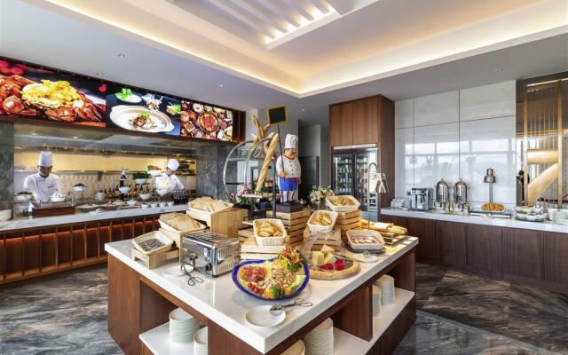 Mercure Shenzhen Longgang - Pinghu Railway Station