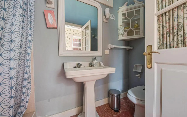 Rural House Los Orovales with Terrace and Parking