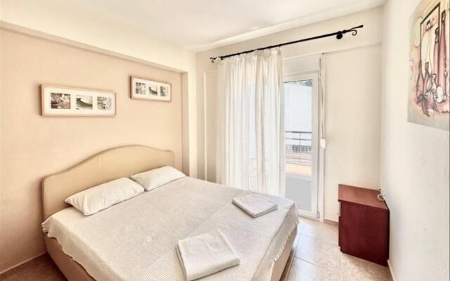 Siviri Alex House - 2 bedrooms 7 guests