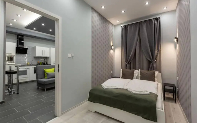 Premium Apartment by Hi5 - Central 1 bedroom (217)