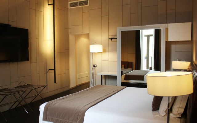 Piazza Del Gesu Luxury Suites