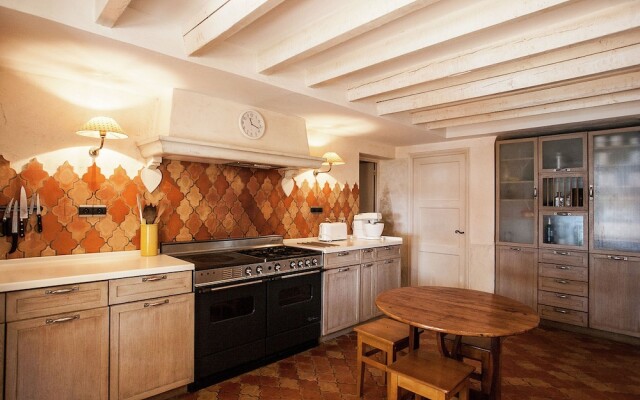 Beautiful Villa in Rayol-Canadel-sur-Mer near Sea