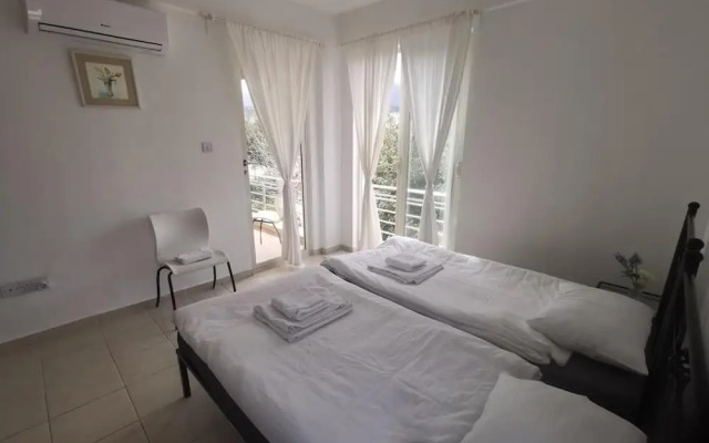 Sea & Pool 2 Bedroom 3 Terraces Turtle Bay Holiday