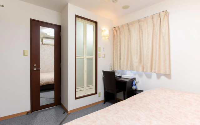 Otsuka Town Hotel 24