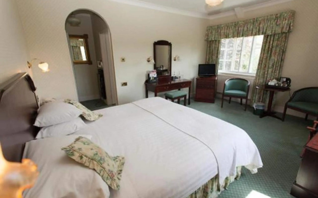 The Izaak Walton Hotel