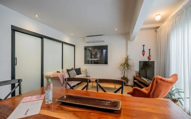 w Lovely 1BR in Casco Viejo
