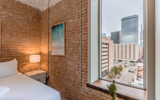 Abode Dallas - Downtown Convention Center