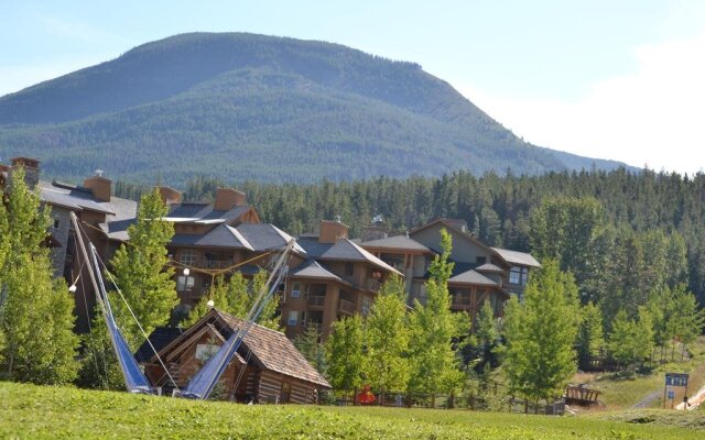 Taynton Lodge at Panorama Mountain Village Resort