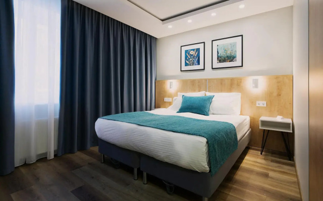 Apart-hotel on Nikolay Nikonov 18