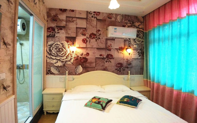 Wuzhen Guyun Qianxun Guest House