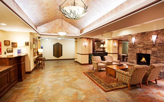 Crowne Plaza Miami Airport