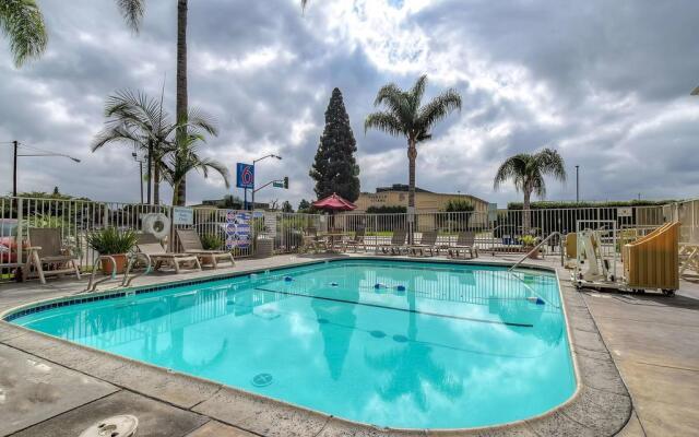 Motel 6 Los Angeles - Whittier