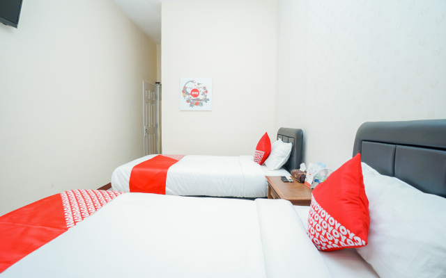 OYO 1239 Mojokerto Classic Homestay