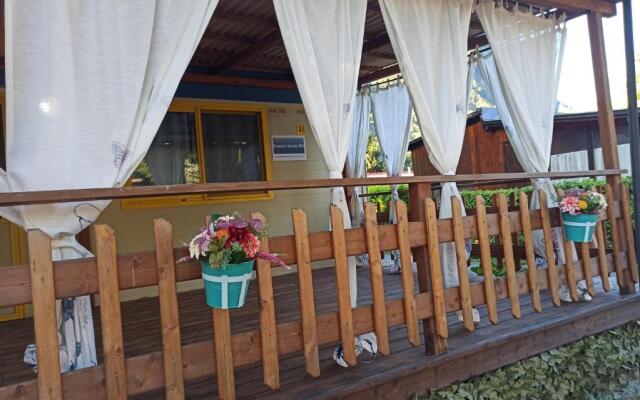 Bungalow SEAESTA RED Lago di Lugano