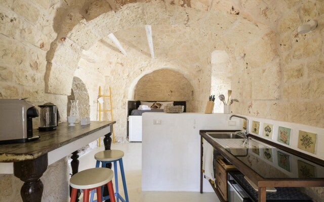 Trullo Cecapesce con Piscina by Wonderful Italy