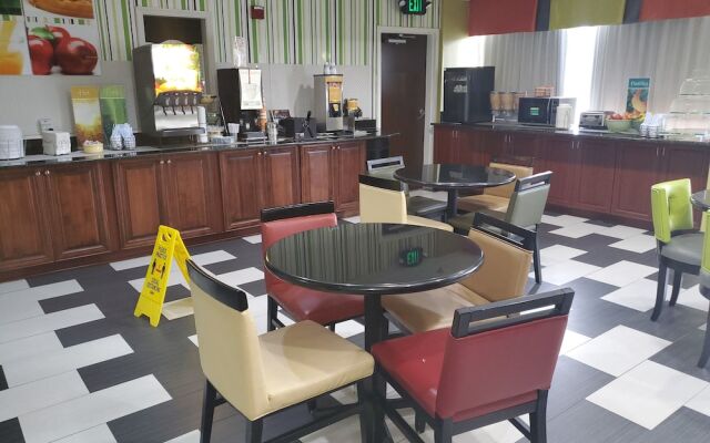 Quality Inn Prattville Montgomery