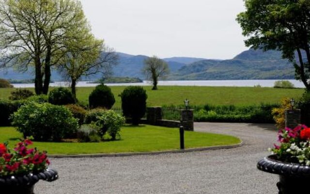 Loch Lein Country House