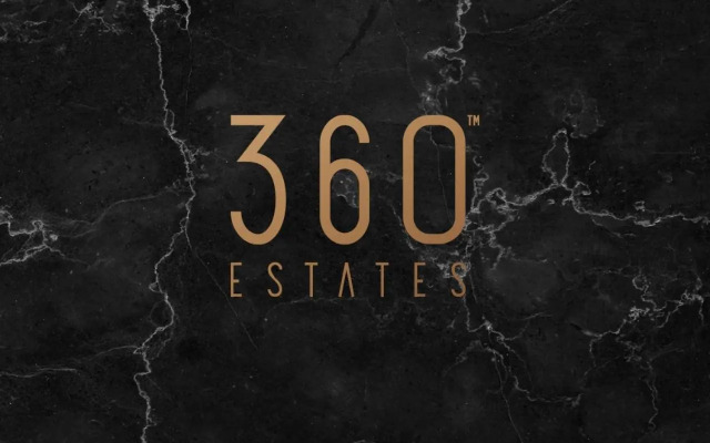 Spacious, 1BR duplex off UNI/Hospital with WIFI by 360 Estates