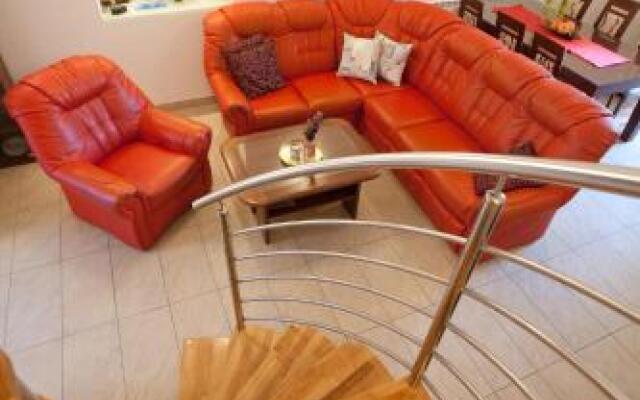Apartments Guc