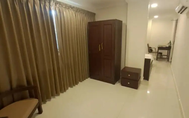 Amber Hotel Nungambakkam