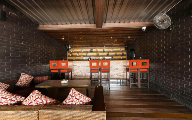 Hotel Roopa