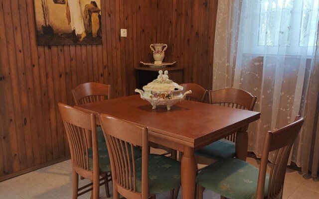 Laurel LK Apt in Kremasti Near Airport Rhodes