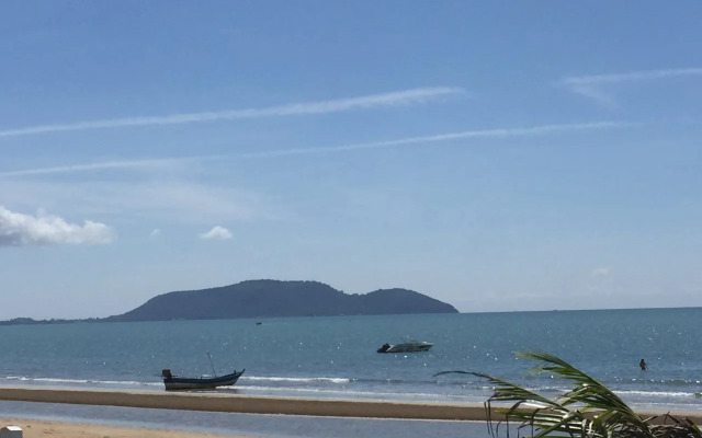 I Talay Resort