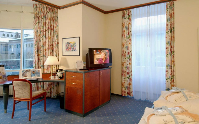 Thermalhotels und Walliser Alpentherme & SPA Leukerbad