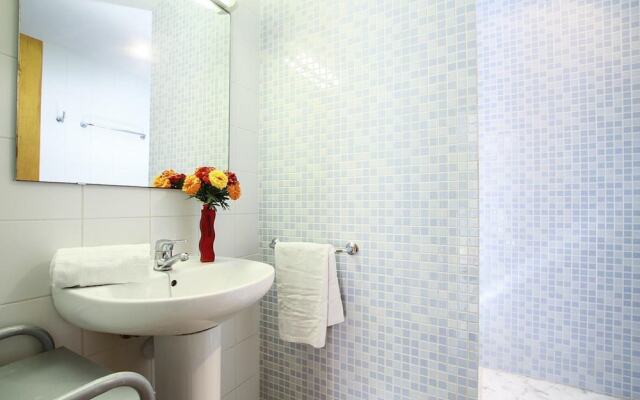 Apartment - 3 Bedrooms with WiFi and Sea views - 108769