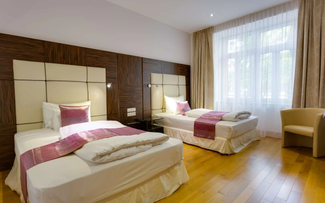 Best Western Plus Hotel Arcadia