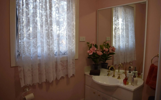 Meurants Manor Bed and Breakfast