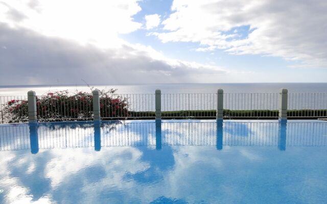Superior Rentals in Madeira - Lido