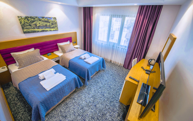 Golden Inn Hotel Uzungol