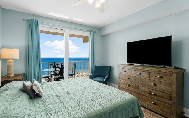 Laketown Wharf 1523