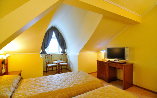 Hotel Maxim