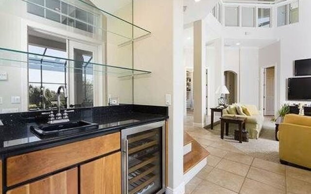 Sea Winds Beach Home by RedAwning