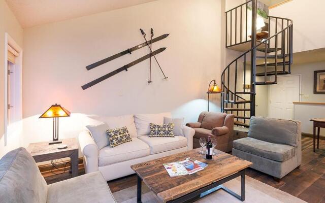 Lulu 6P - A Sophisticated Condo