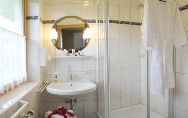 Pension-Appartements Alpenbad