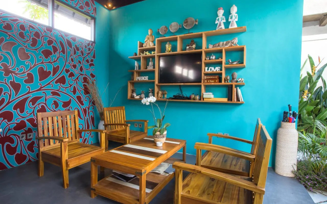 Solo Villas and Retreat