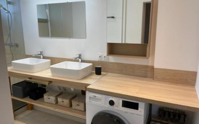 Superb 3 rooms with pool and tennis