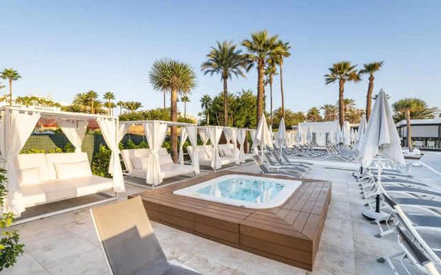 Sanom Beach Resort - Adults Only