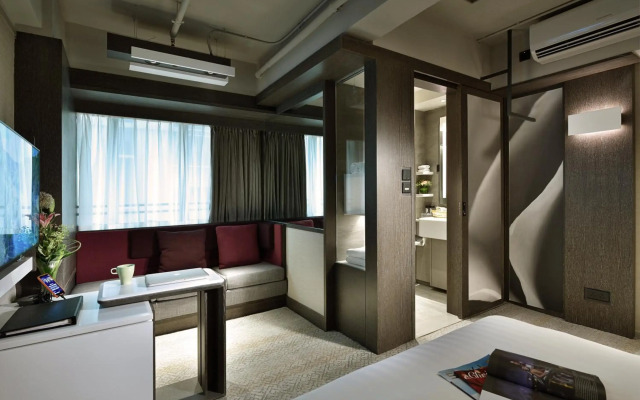 Xi Hotel