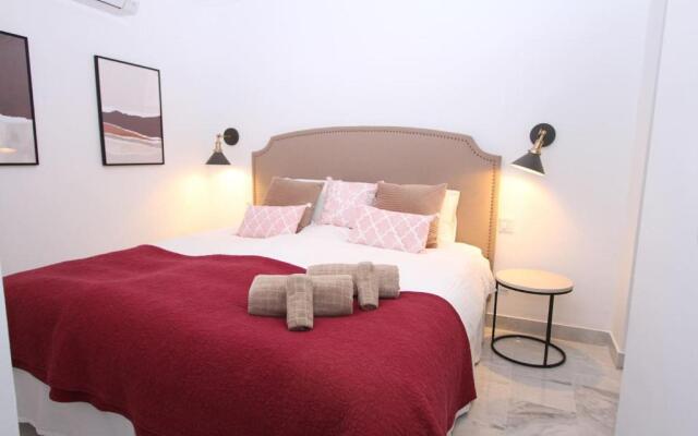 4 bedroom luxury duplex with sea views by Puerto Banus