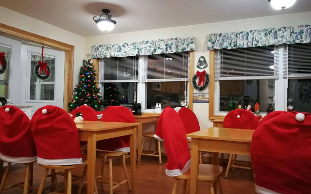 Dewar's Inn on the River