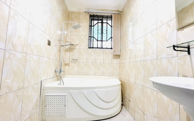 Aduk Guest House
