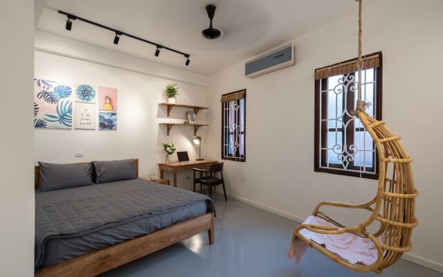HOME KEY - Home Away From Home