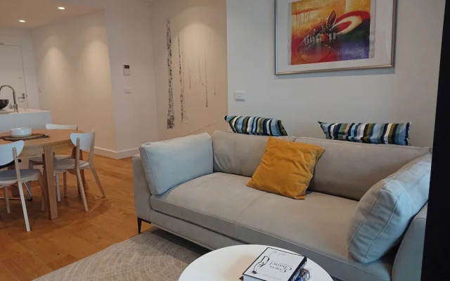 Whitehorse Towers Self Service Apartment